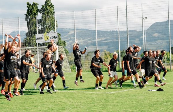 Aufstieg in die 2. Liga interregional! Aufstieg in die 2. Liga interregional!