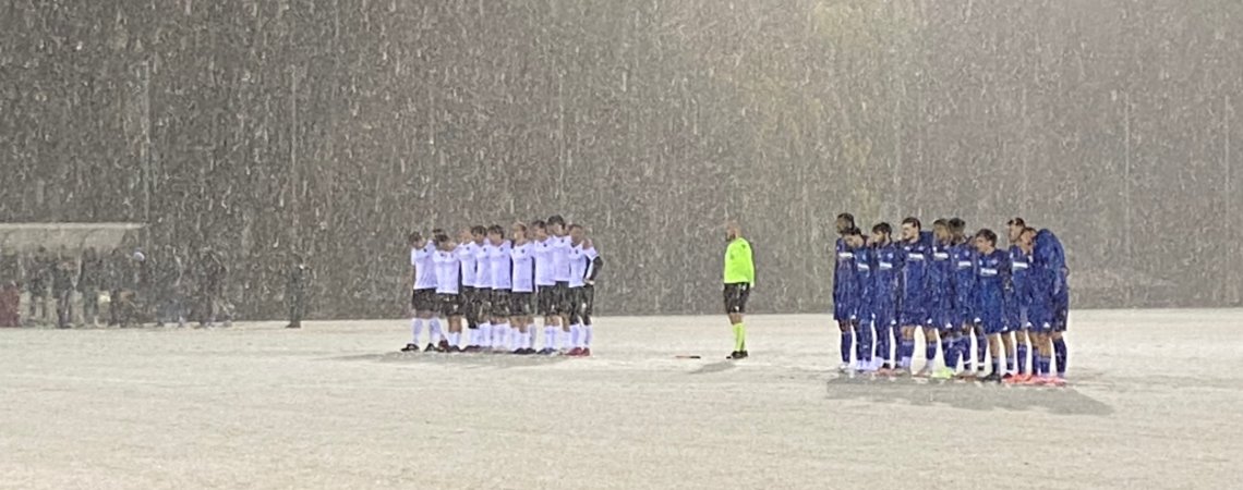 Cup-Spektakel im Schneegestöber
